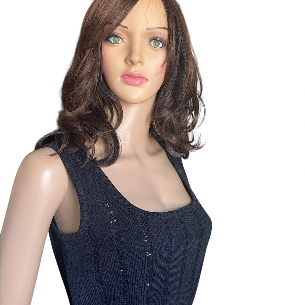 St. John evening embellished skirt and sleeveless top size 4/P‎